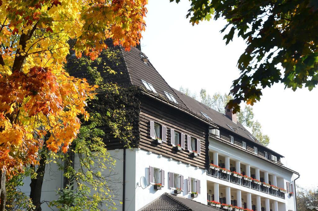 Hotel Gradina Morii Sighetu Marmatiei Bagian luar foto